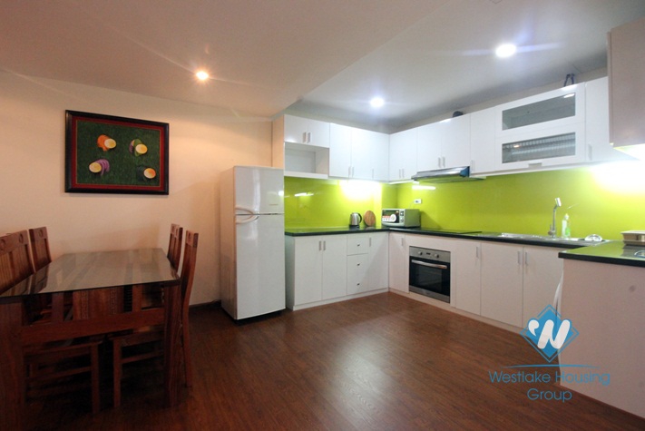Charming 02 bedrooms apartment for rent in Tay Ho st, Quang an ward.
